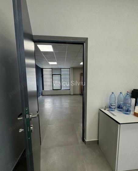 Spa?iu comercial de inchiriat Spa?iu comercial de inchiriat