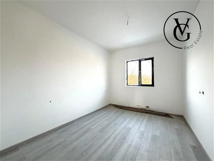 Casa la sol, 4 camere - 253 mp - Navodari - 6