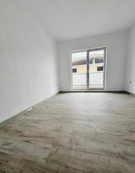 Casă individuală cu 4 camere cu Teren 600 Mp în Hărman
