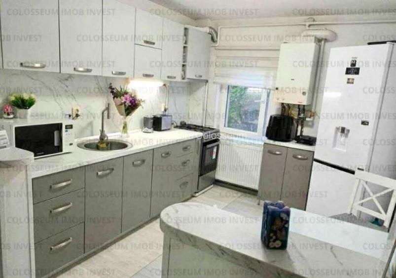 Apartament 3 camere, decomandat - zona Noua Apartament 3 camere, decomandat - zona Noua