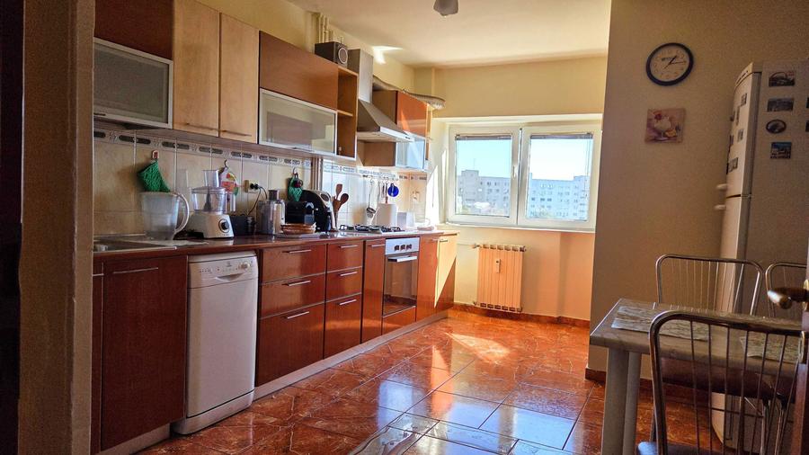Apartament 4 camere zona Metrou Piata Muncii - 2