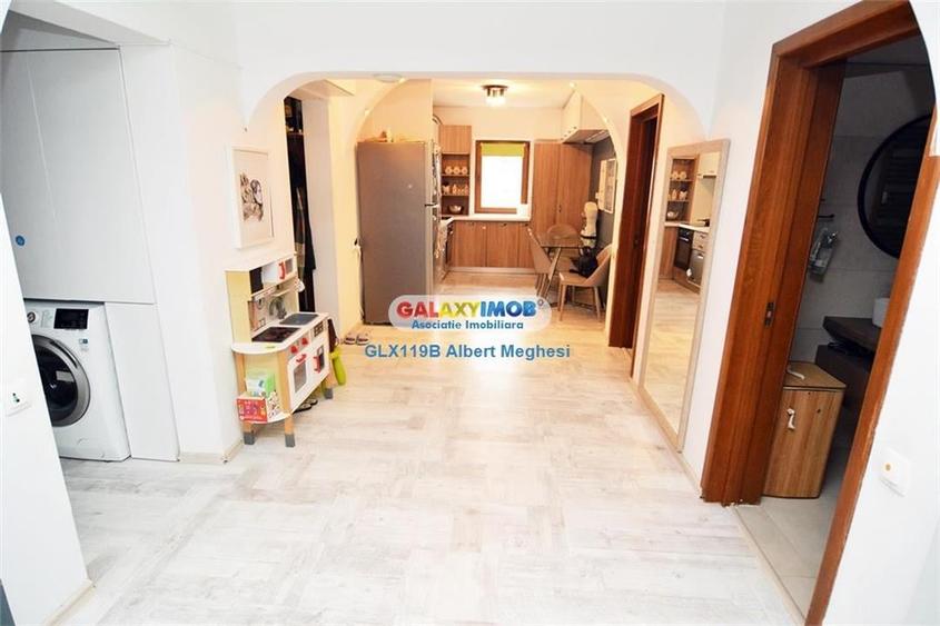 Vanzare apartament 3 Camere 97 mp metrou Costin Georgian - 1