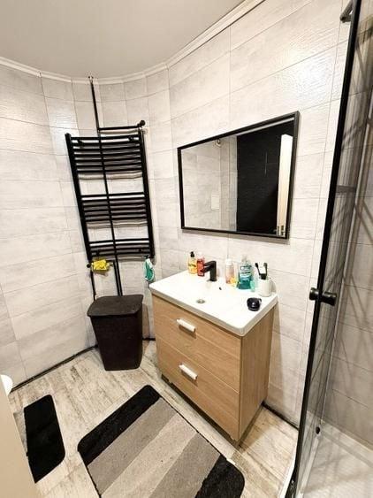 De inchiriat apartament cu 2 camere , Tineretului sector4 - 6