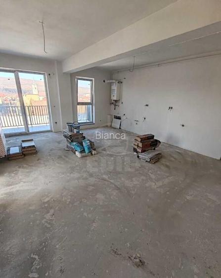 Apartament 2 camere zona Dumitru Mocanu