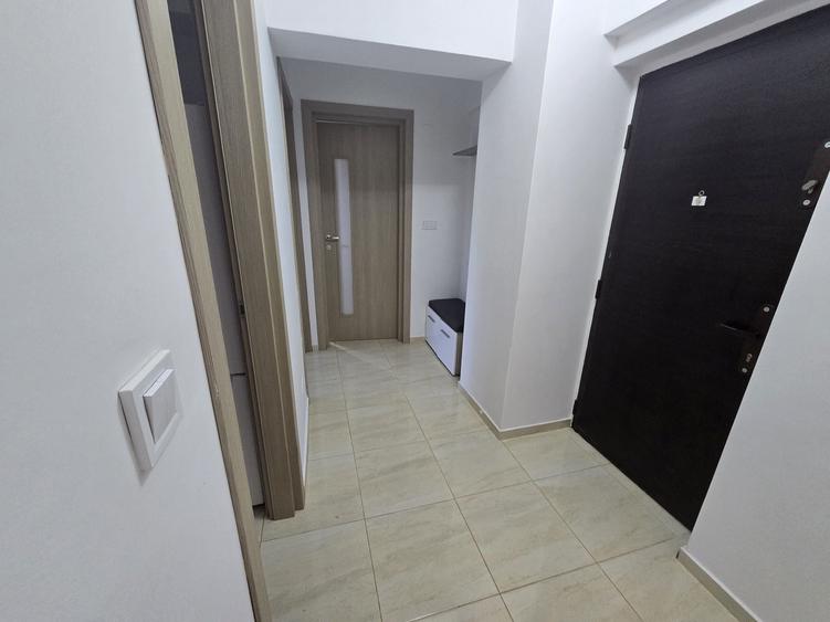 Inchiriez apartament 2 camere - 1