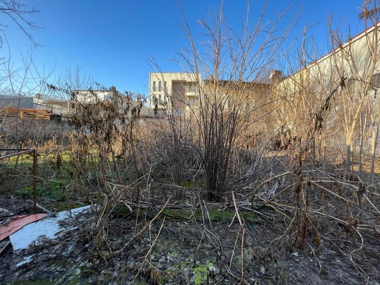 Teren de vanzare  pe Matasari - 10