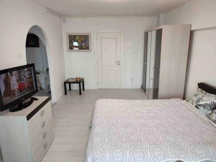 Garsonieră de vânzare cu vedere superbă către mare și port – zona Garii - 1