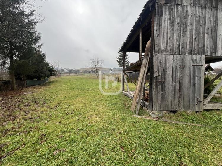 De vanzare casa, atelier fierarie, 4 anexe - 2507 mp in Manastirea Humorului - 14