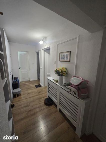 Vand Apartament 3 camere, 2 bai - mobilat si utilat - 1