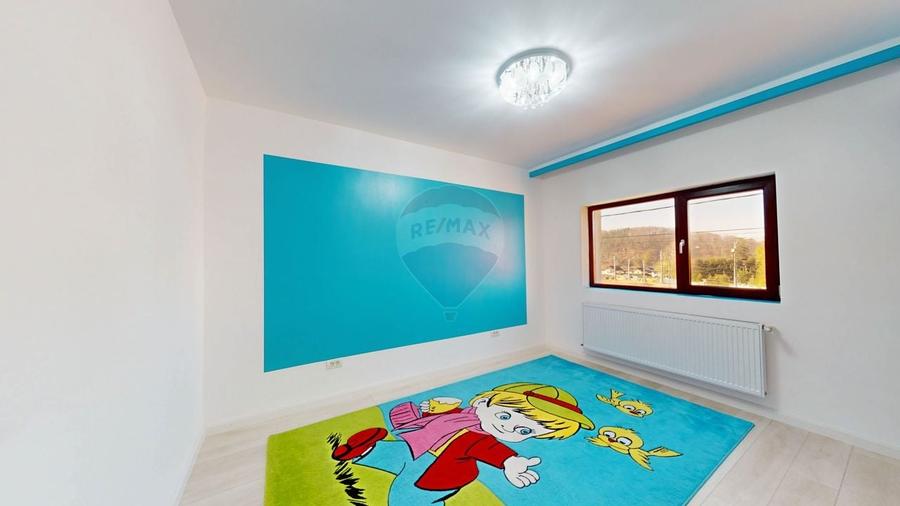 Vila deosebita |  Zona Bunloc | Comision 0 - 34