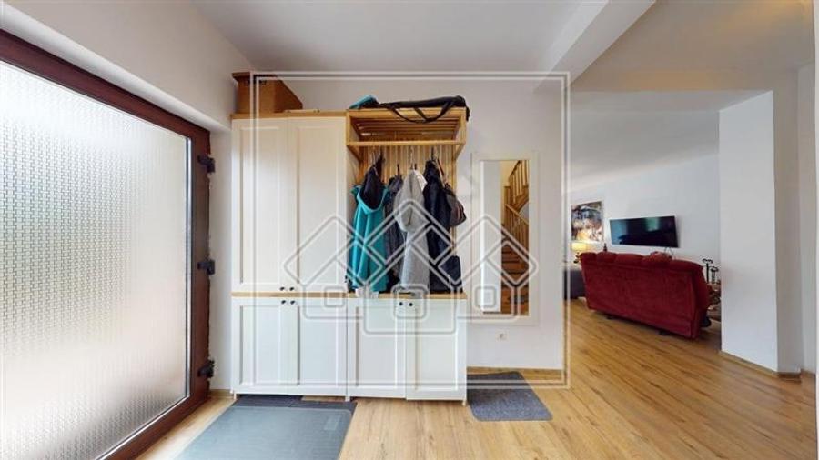 Casa de vanzare in Sibiu - individuala - teren mare de 1750 mp - 28