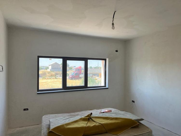 Vila de vanzare in Ovidiu - P+1, teren 470mp - 6