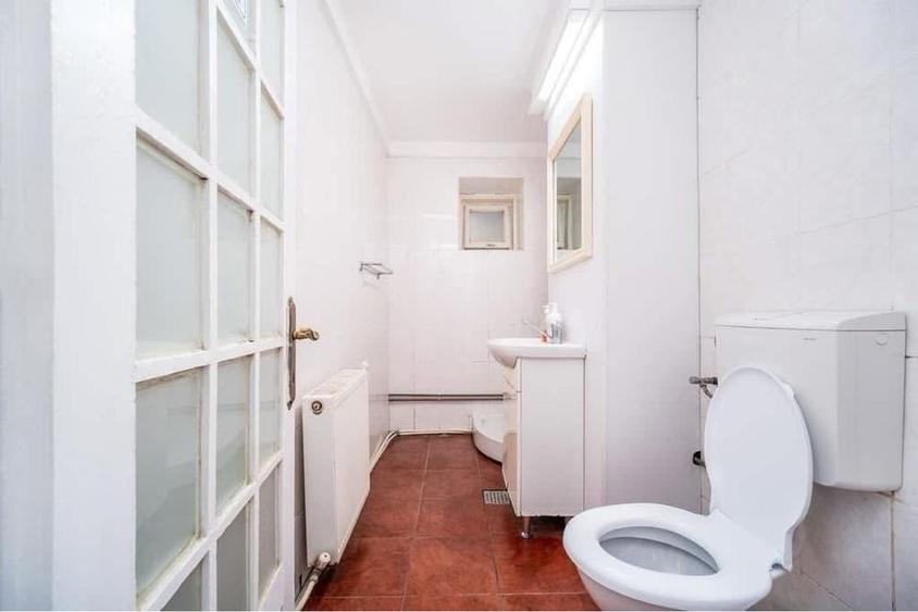 Apartament cu 3 camere decomandat în Ultracentral
