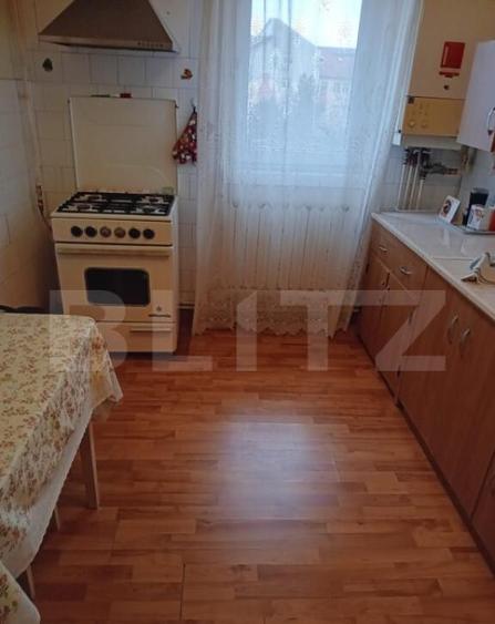 Apartament spa?ios cu 3 camere, bloc reabilitat, zona exce - 8