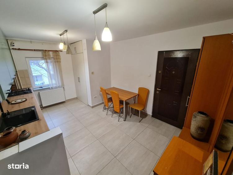 Inchiriez ap. 3 camere 2 bai 2 balcoane 6 Vanatori centrala et.1.90mp - 10