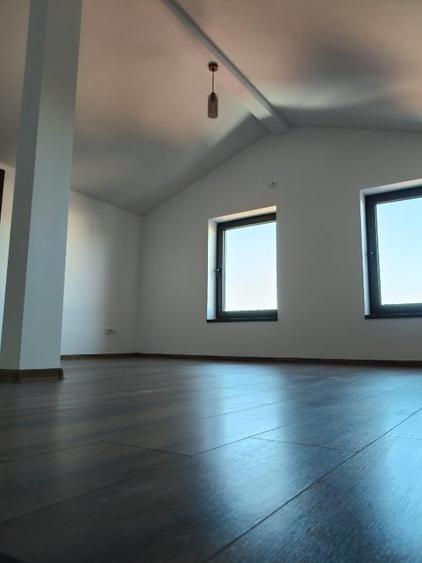 Proprietar,vând vila nouă,zona Cora Brătianu Constanța - 3