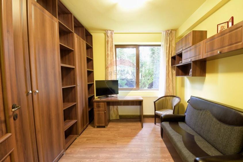 Casa cu 5 camere de inchiriat, zona Becas - 19