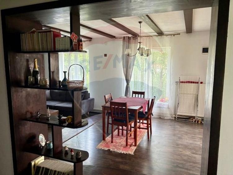 Casa / Vila cu 2 camere de vanzare - 6