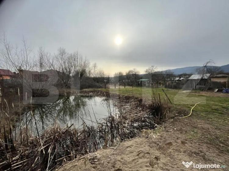 EXCLUSIVITATE , DE VANZARE 2 PARCELE de teren intravilan , - 3