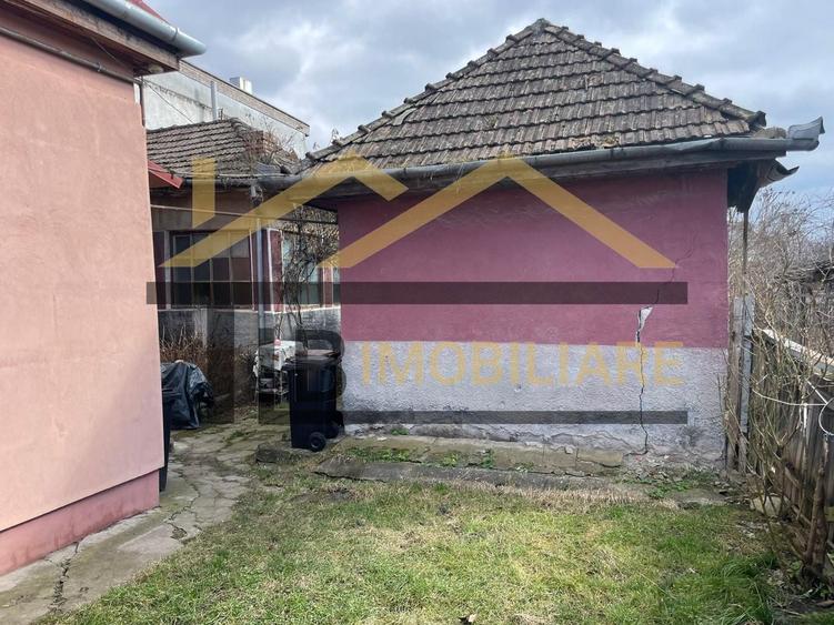 Casa cu 3 camere, 290mp, Zona Gheorghe Doja - 1