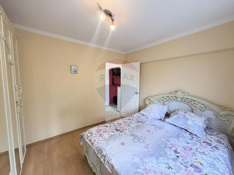 Apartament cu 2 camere de închiriat în Micalaca zona 300 - 5