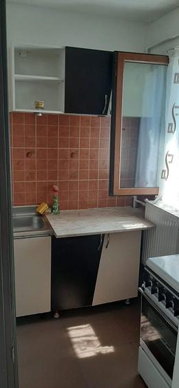 Persoana fizica inchiriez apartament cu 2 camere Gara centala - 1