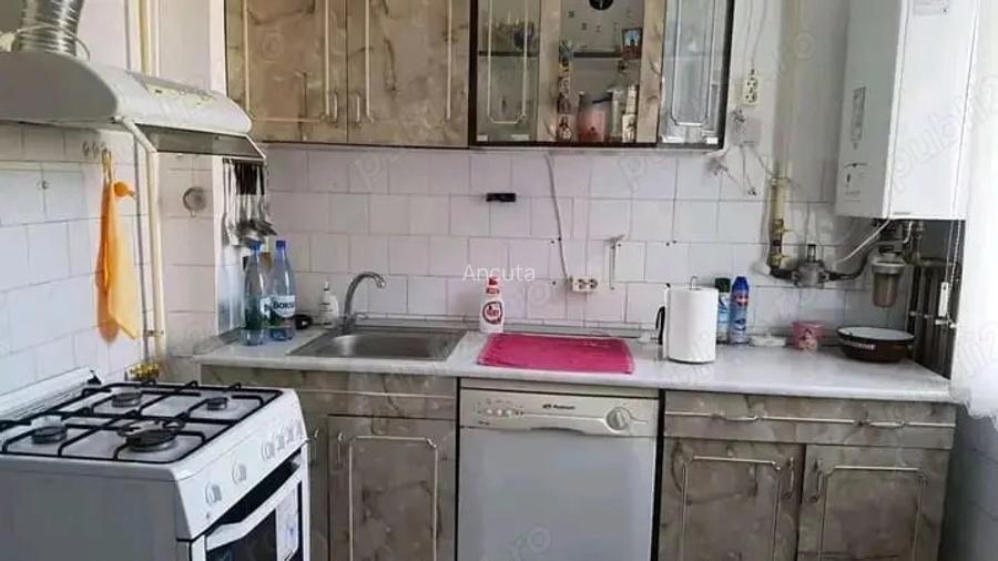 Vand apartament rosiori de vede Vand apartament rosiori de vede