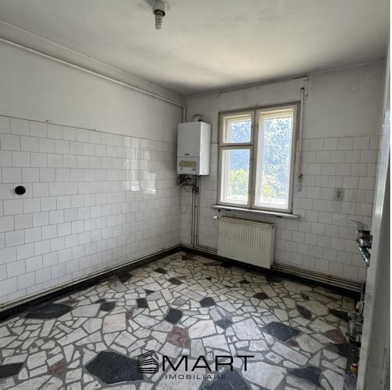 Casa  5 Camere 160 mp, zona  Aurel Vlaicu - 16