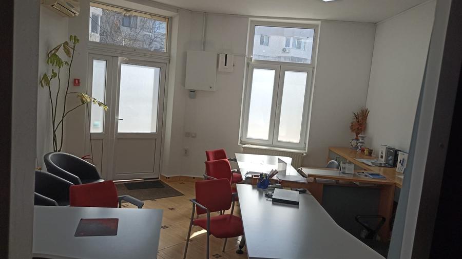 Spatiu comercial birouri - S+P - Capitol - 600 euro/luna (Cod E13) - 1