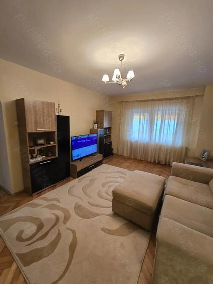 Apartament 4 camere decomandat ?tefan cel Mare, Bacau|106,02 mp total| 2 balcoane| etaj intermediar - 9