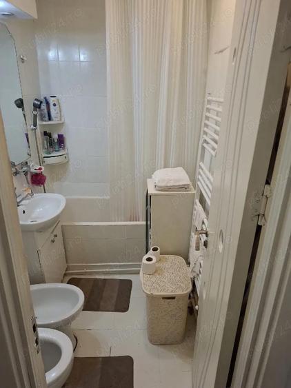 Inchiriez apartament ultracemtral - 6