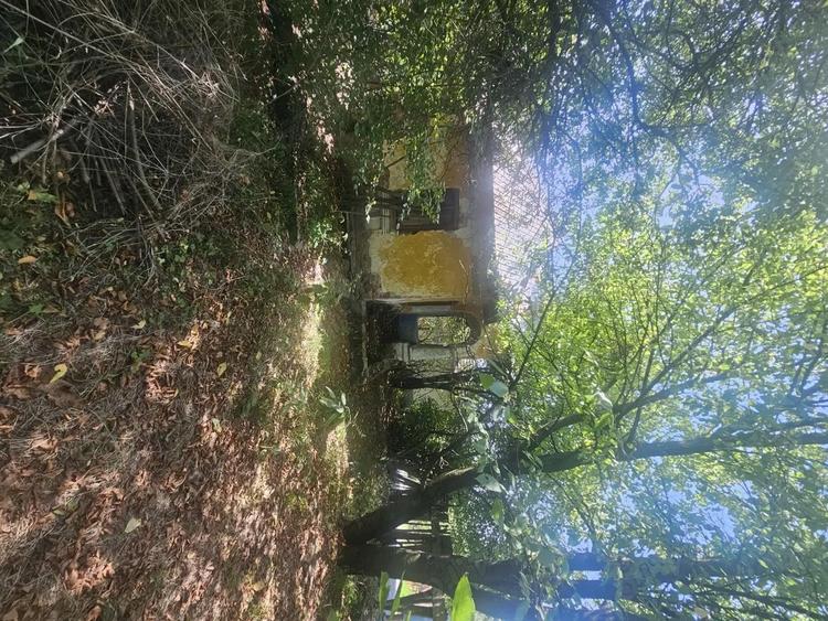 Teren de 1113 mp si casa batraneasca in comuna Mihaesti jude?ul Valcea - 4