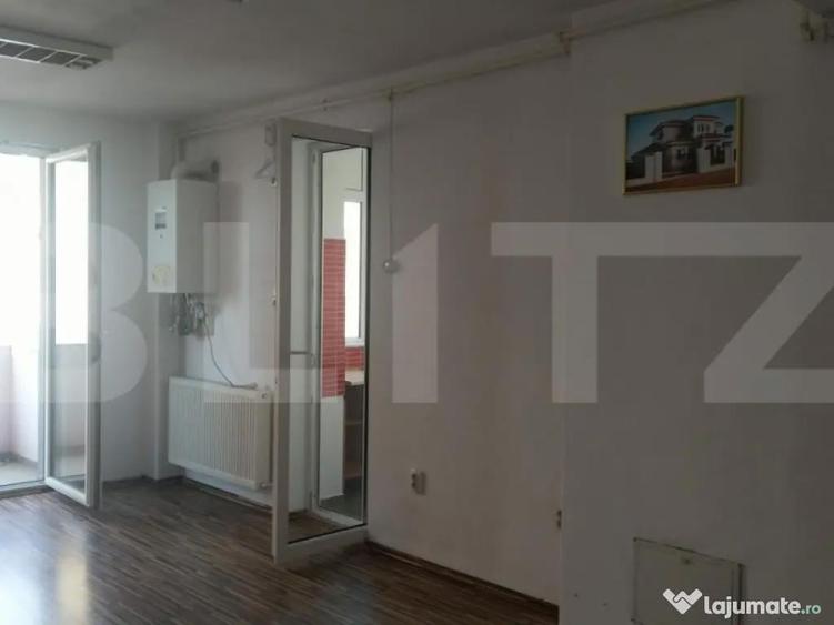Apartament de vanzare, cu o camera, 44 mp, zona centrala - 4