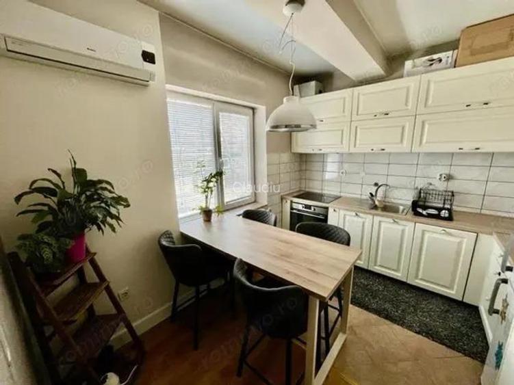 Aparatment cu 2 camere de inchiriat in zona Margeanului Aparatment cu 2 camere de inchiriat in zona Margeanului