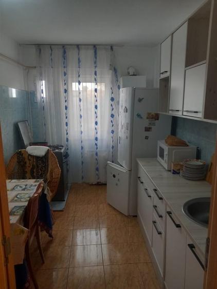 Apartament 3 camere, confort 1 decomandat, zona Vidin. - 2