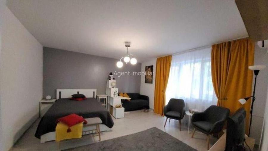Dristor camil ressu etaj 7
