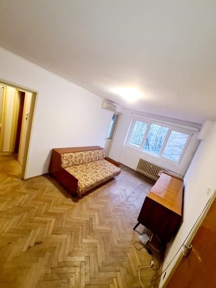 Drumul Taberei/parc,5 minute metrou - 1