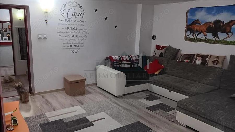 Barnova str Principala Vila P+1+M 225mp Teren 600mp amenajat - 2