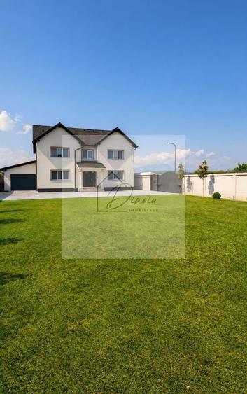 Vila modernă 5 camere Cristian I Brașov I curte 806 mp I Comision 0 - 1