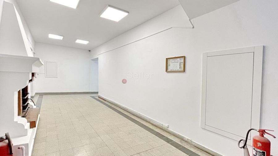 Central - Suprafata Generoasa - 35