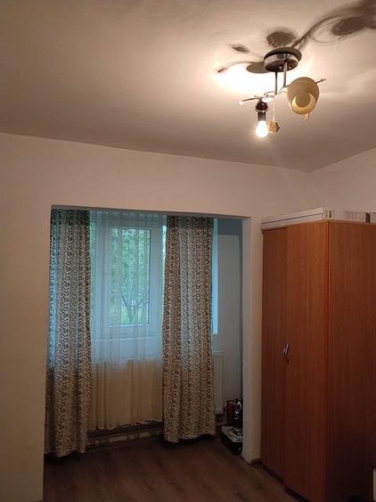 Inchiriez garsoniera,str Textilistului - 2