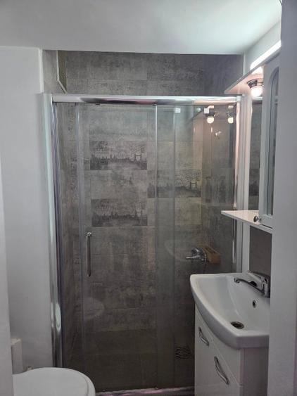 Piata Romana -gura de metrou - 2