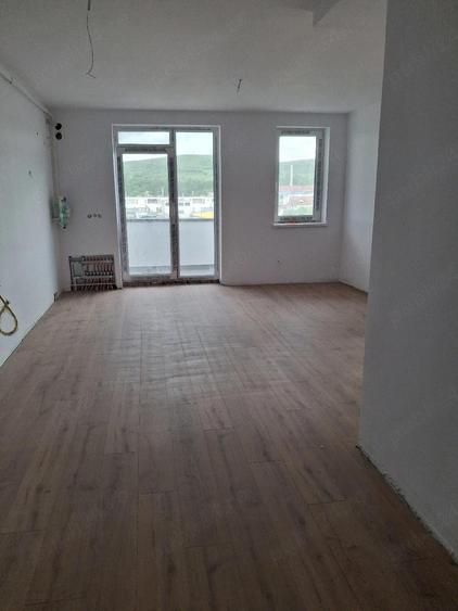 vanzare apartament 3 camere - 3