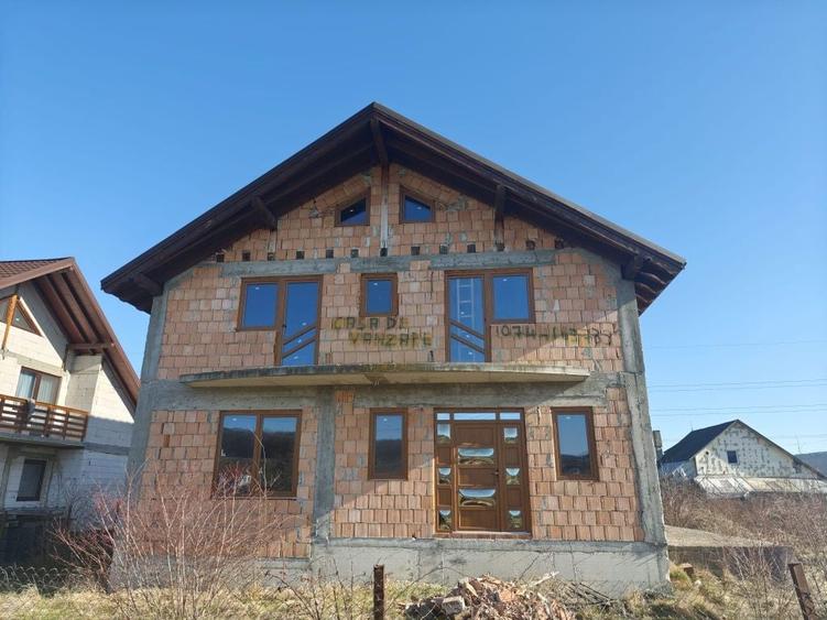 Casa de vanzare,zona Unirea - 1
