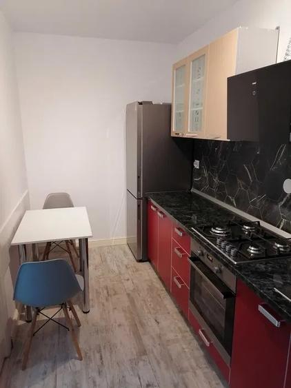 Apartament cu 2 camere, zona Galata - 1