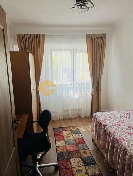 3 camere spațioase, 2 băi, balcon mare – zonă centrală excelentă! - 4