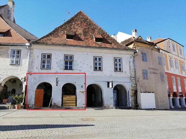 Spatiu comercial de inchiriat | Piata Mica | Central - 18