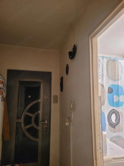 Inchiriez apartament cu 1 camera - 1