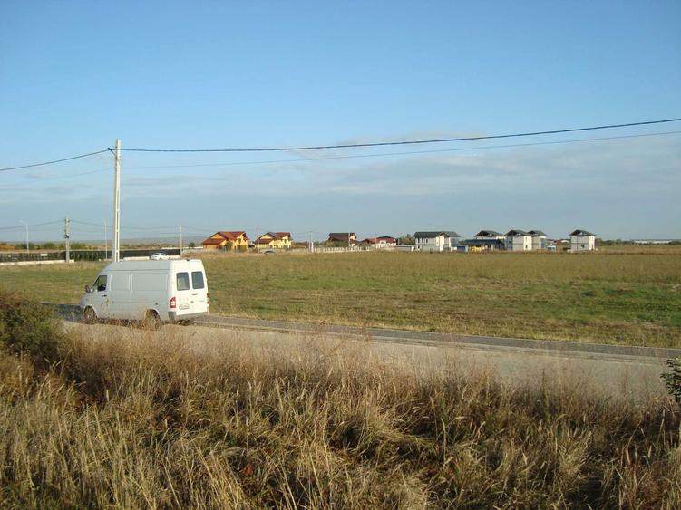 Vand 629 mp, in Targoviste, Ulmi cu 39000 euro - 3