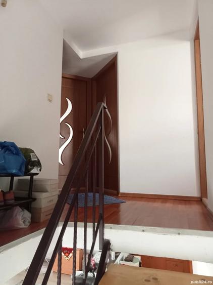 Casă cu 3 camere în Central